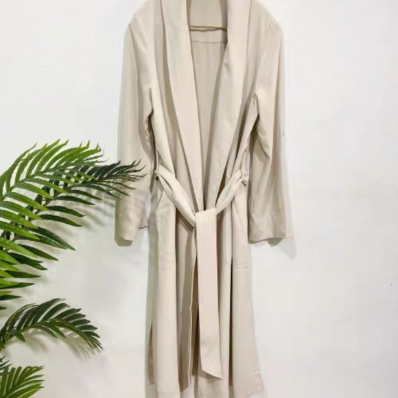 Babaton Kahlo Robe Wrap Long jacket - Picture 3 of 6